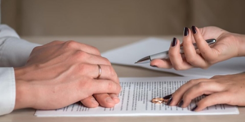 What to Look for When Hiring a Lawyer for a Highly Contested Divorce Photo